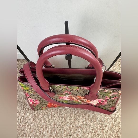 Gucci Soft GG Supreme Monogram Blooms Top Handle Bag Beige Multicolor Dry Rose - Picture 5 of 13